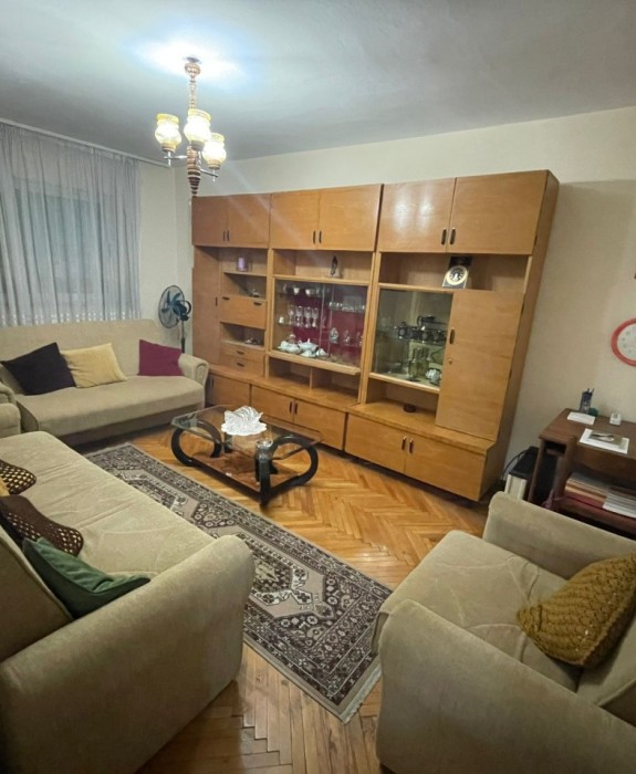 Apartment for rent close to Central Post Office, Tirane